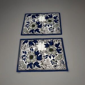 Williams Sonoma Navy Blue Cream Floral‎ Placemats Set (2)